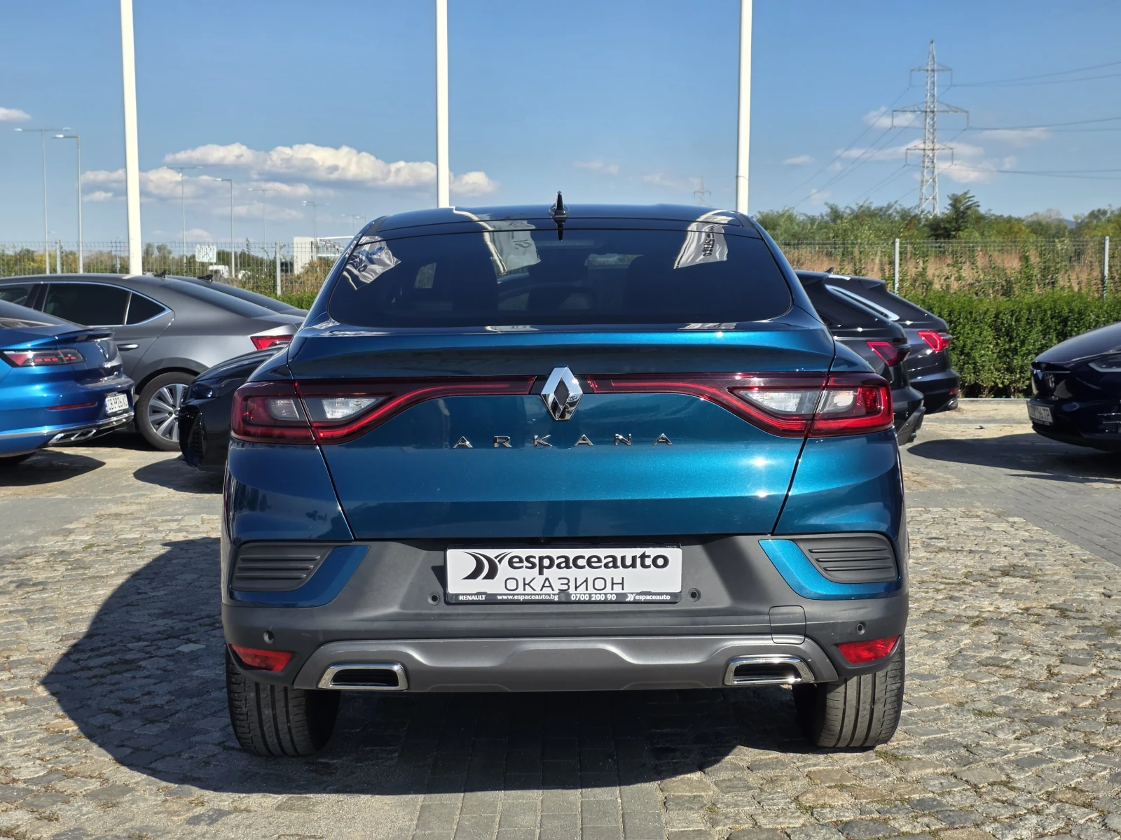 Renault Arkana 1.3Tce/ 140к.с./ R.S. Line, снимка 5 - Автомобили и джипове - 56131211