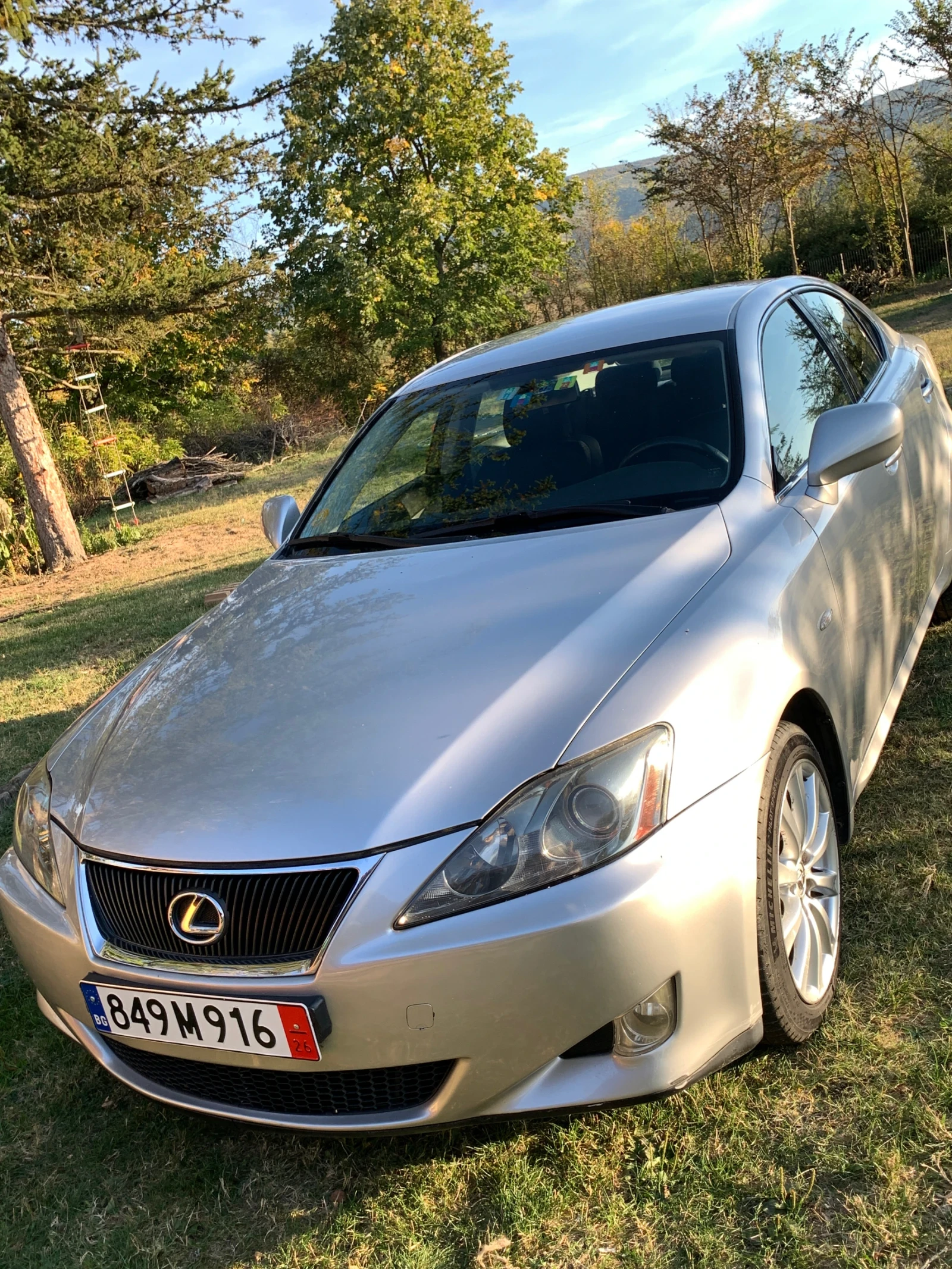 Lexus IS 220d, снимка 3 - Автомобили и джипове - 56481092