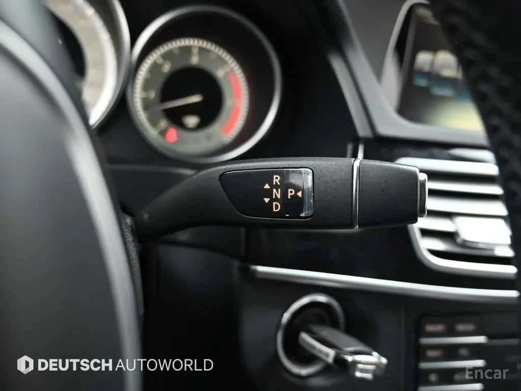 Mercedes-Benz E 350, снимка 9 - Автомобили и джипове - 56736965