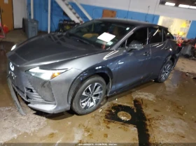������ Lexus RZ