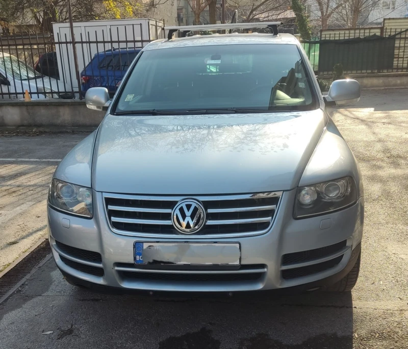 VW Touareg, снимка 4 - Автомобили и джипове - 49002506