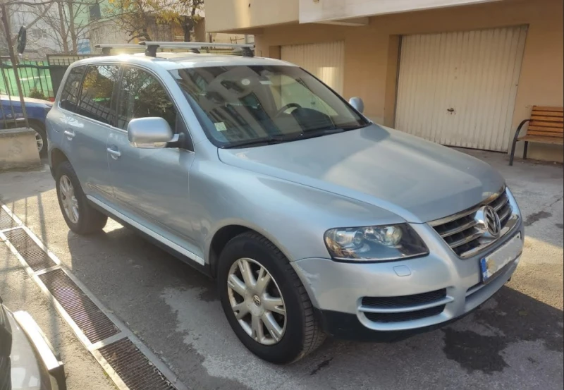 VW Touareg, снимка 3 - Автомобили и джипове - 48142427