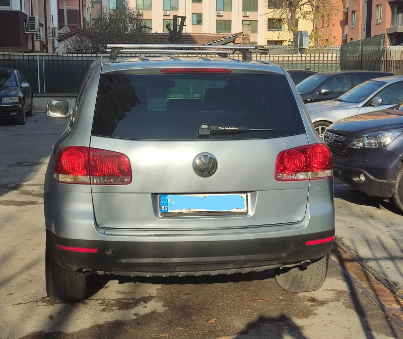 VW Touareg, снимка 6 - Автомобили и джипове - 49002506