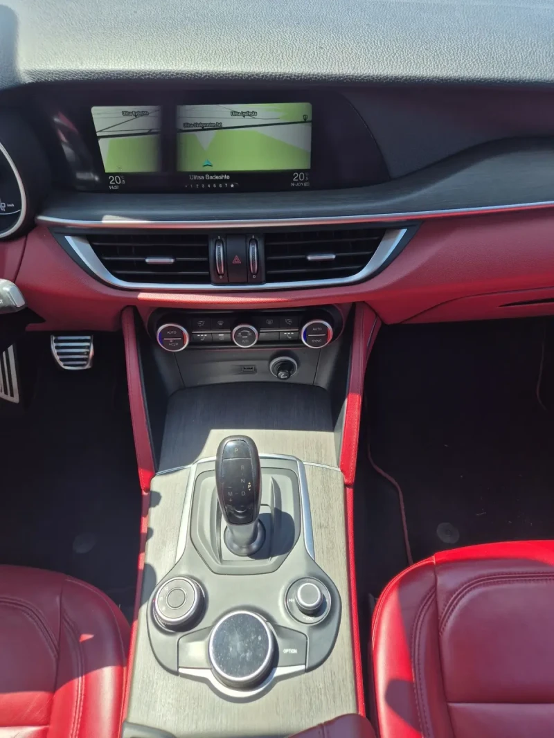 Alfa Romeo Stelvio Q4-210кс, снимка 8 - Автомобили и джипове - 51258449