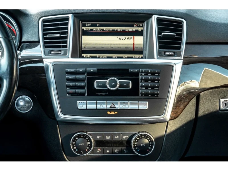 Mercedes-Benz ML 350 Камера* ДИЗЕЛ* ПОДГРЕВИ* keyless, снимка 12 - Автомобили и джипове - 52317892