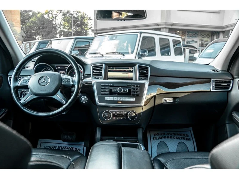 Mercedes-Benz ML 350 Камера* ДИЗЕЛ* ПОДГРЕВИ* keyless, снимка 14 - Автомобили и джипове - 52317892