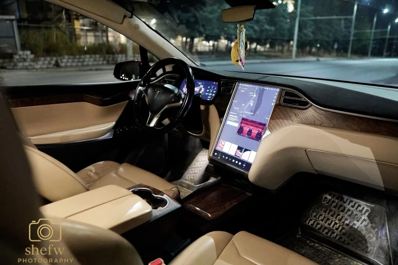 Tesla Model X, снимка 12 - Автомобили и джипове - 52091899