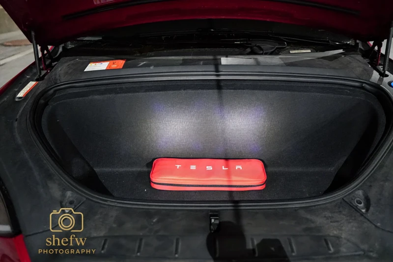 Tesla Model X, снимка 8 - Автомобили и джипове - 52091899