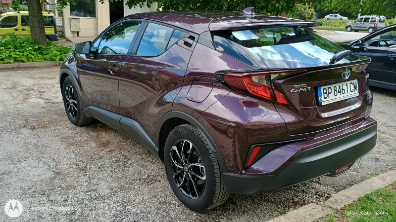 Toyota C-HR 1.8 Hybrid, снимка 4 - Автомобили и джипове - 52236873