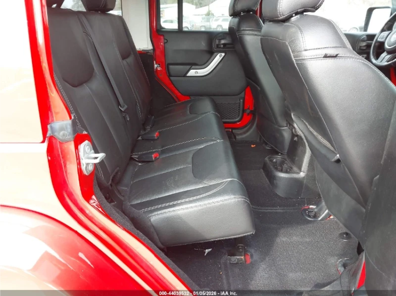 Jeep Wrangler UNLIMITED RUBICON 4X4, снимка 10 - Автомобили и джипове - 53096256