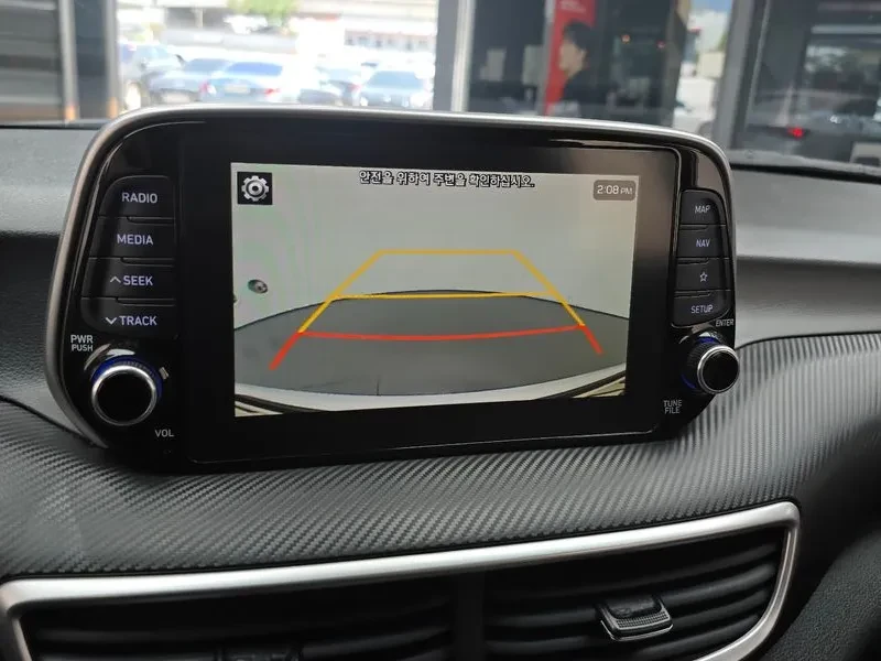 Hyundai Tucson Diesel 1.6 2Wd Smart, снимка 15 - Автомобили и джипове - 55048104