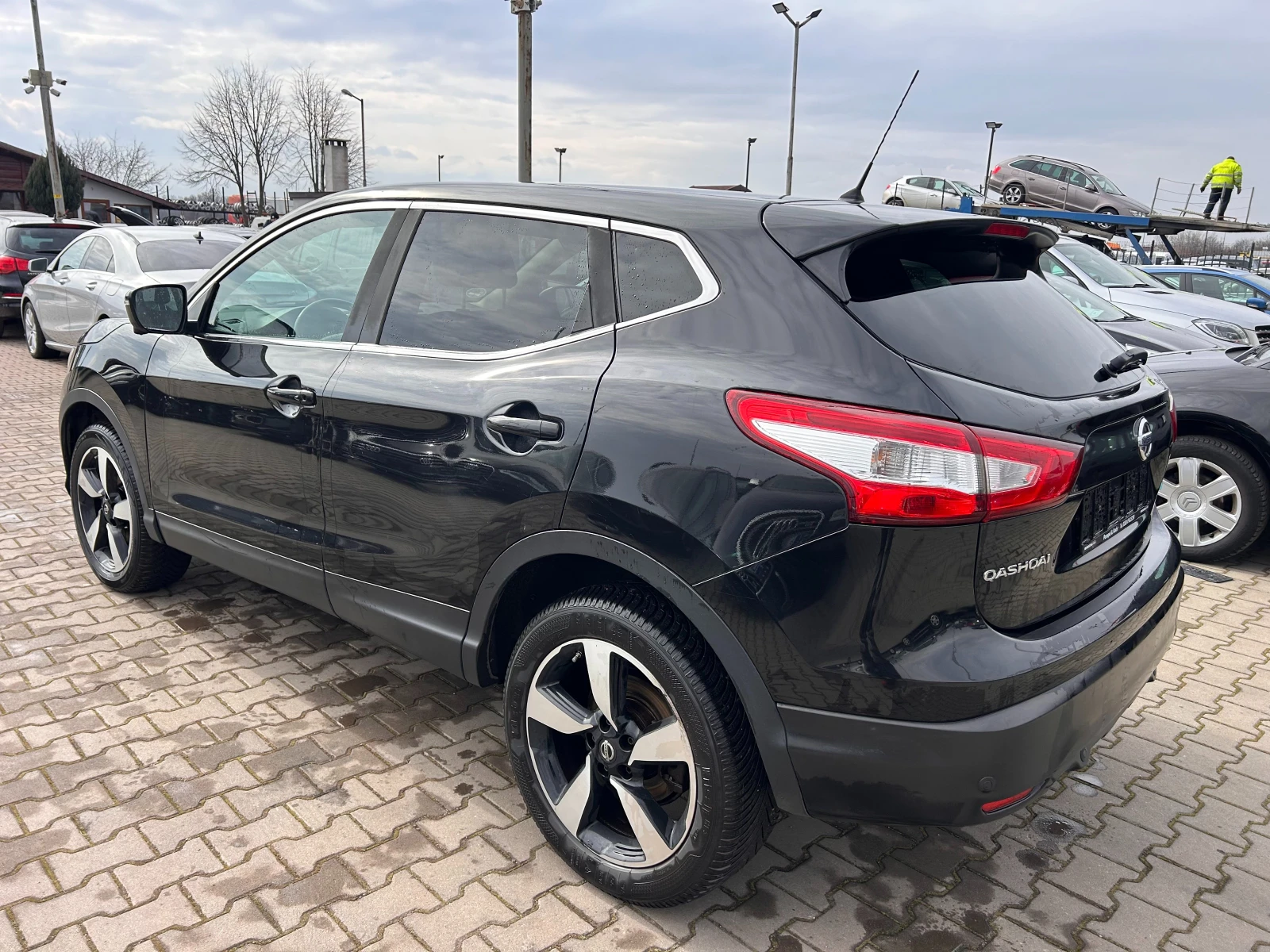 Nissan Qashqai 1.5DCI NAVI/KAMERA EURO 6 - изображение 8