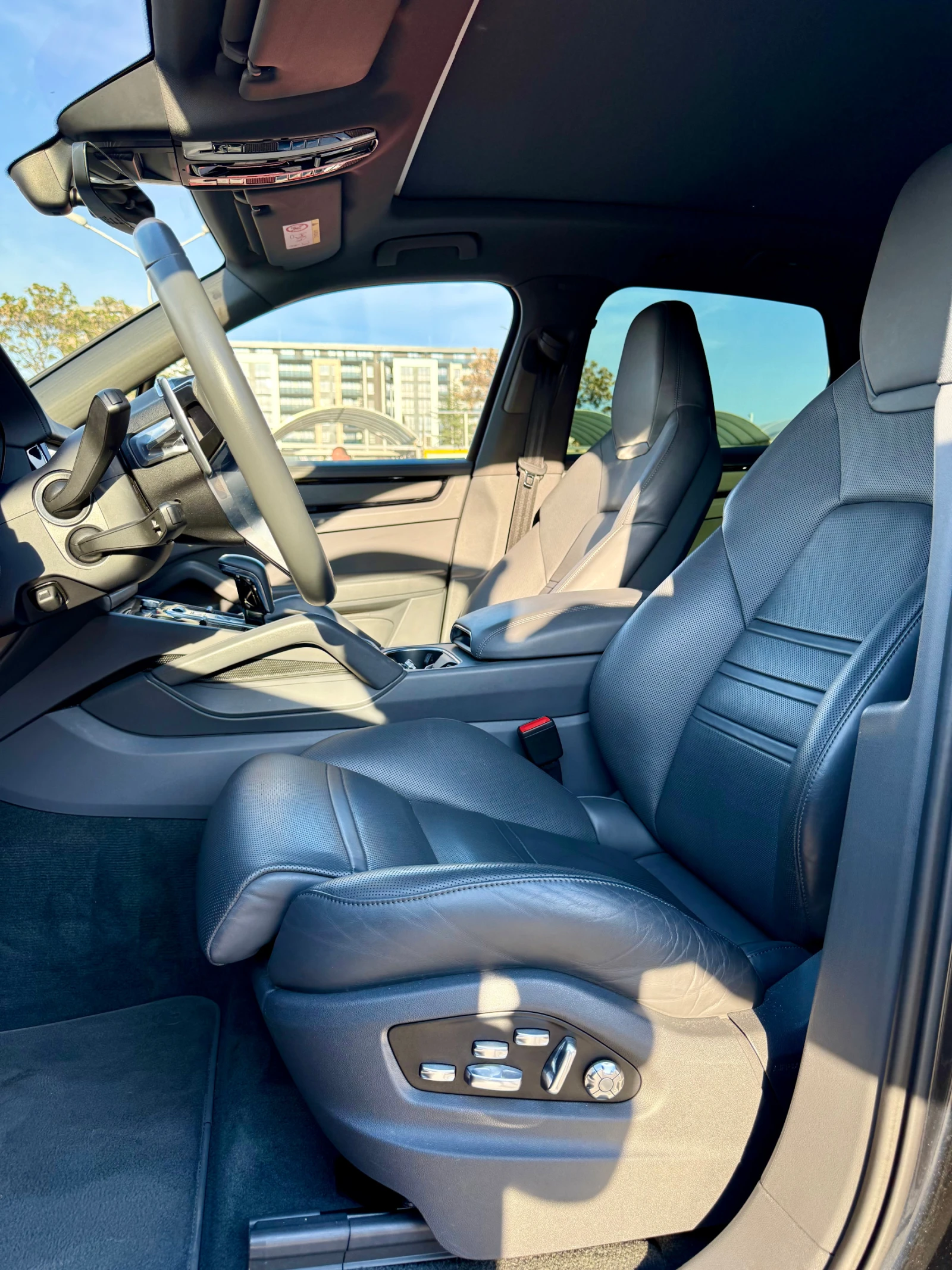 Porsche Cayenne 3.0 V6 E-Hybrid  - изображение 7