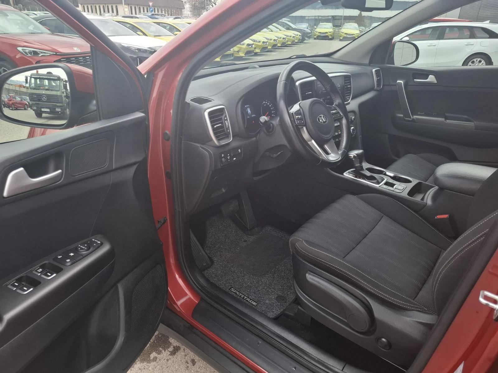 Kia Sportage 1.6 T-gdi 4х4 Comfort Гаранция - изображение 9