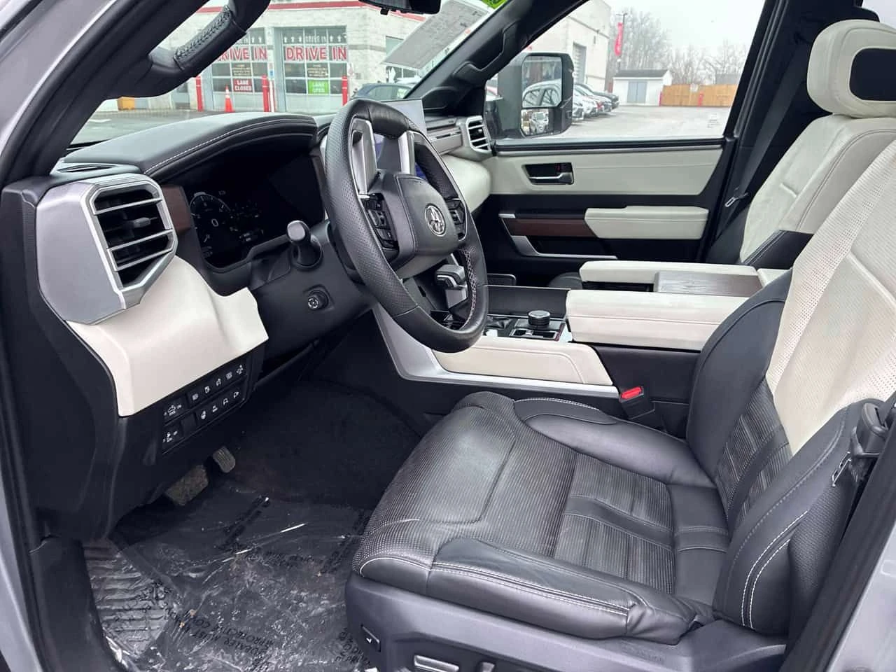 Toyota Tundra * Capstone Hybrid * 2 КЛЮЧА* PANO* ПОДГРЕВ* KEYLES - изображение 5