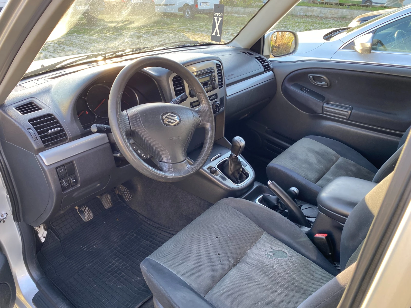 Suzuki Grand vitara, снимка 7 - Автомобили и джипове - 54286711