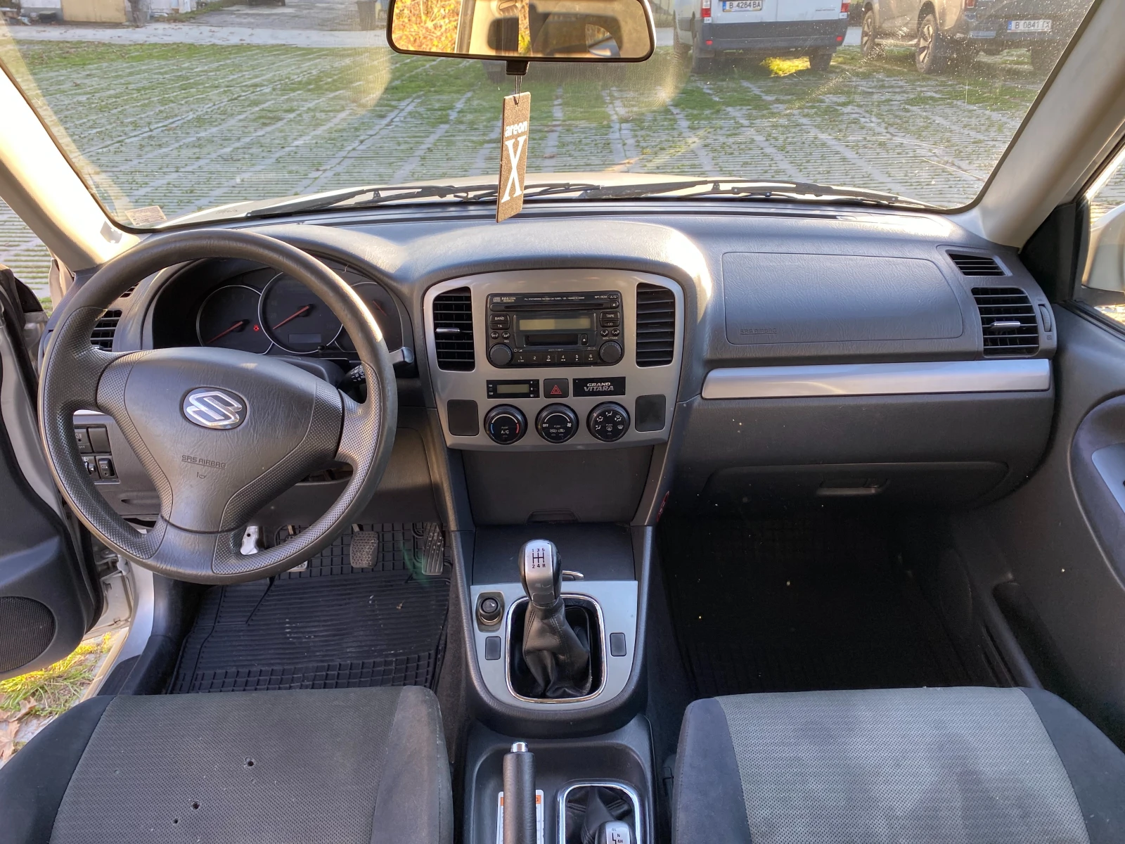 Suzuki Grand vitara, снимка 8 - Автомобили и джипове - 54286711