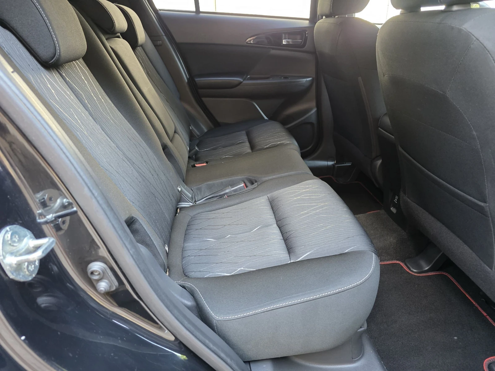 Mitsubishi Eclipse Cross 2.2-150kc 4X4 | Mobile.bg � ����������� 12