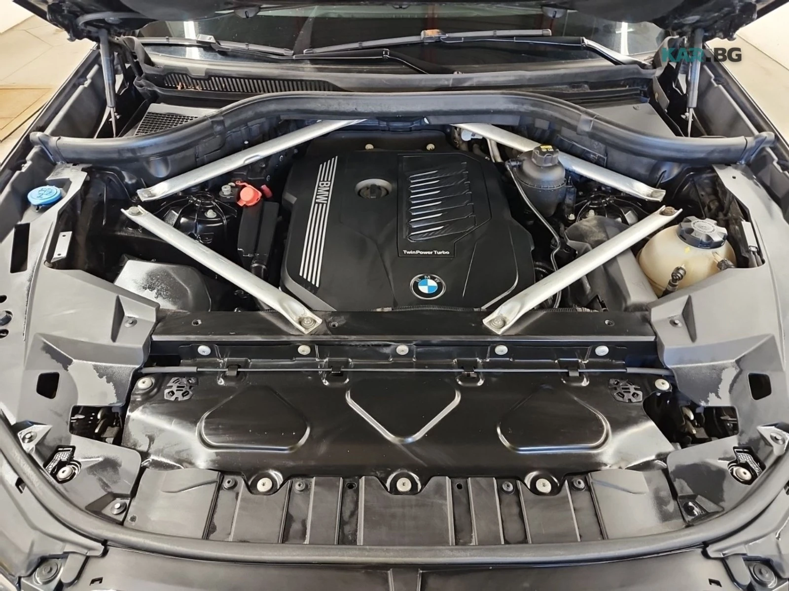 BMW X5 xDrive40i * M-Sport * АвтоКредит* ЦЕНА ДО БЪЛГАРИЯ, снимка 17 - Автомобили и джипове - 54879984