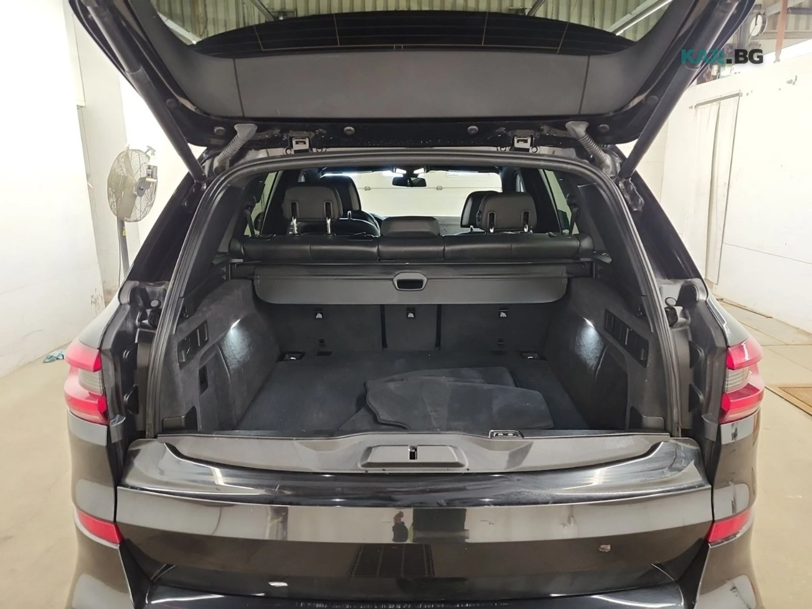 BMW X5 xDrive40i * M-Sport * АвтоКредит* ЦЕНА ДО БЪЛГАРИЯ, снимка 16 - Автомобили и джипове - 54879984