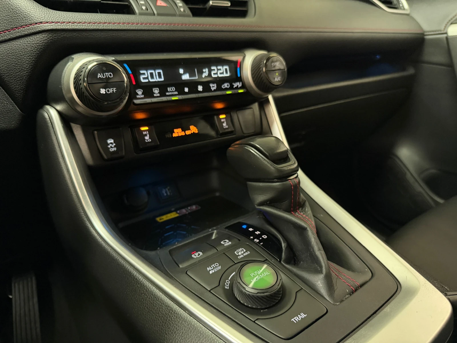 Toyota Rav4 Prime XSE * 45 000km* , снимка 13 - Автомобили и джипове - 54965197