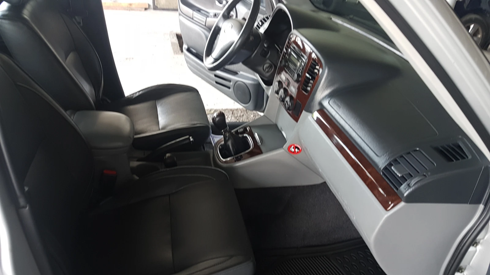 Suzuki Grand vitara 2.0HDI 109кс 4×4, снимка 13 - Автомобили и джипове - 54998768