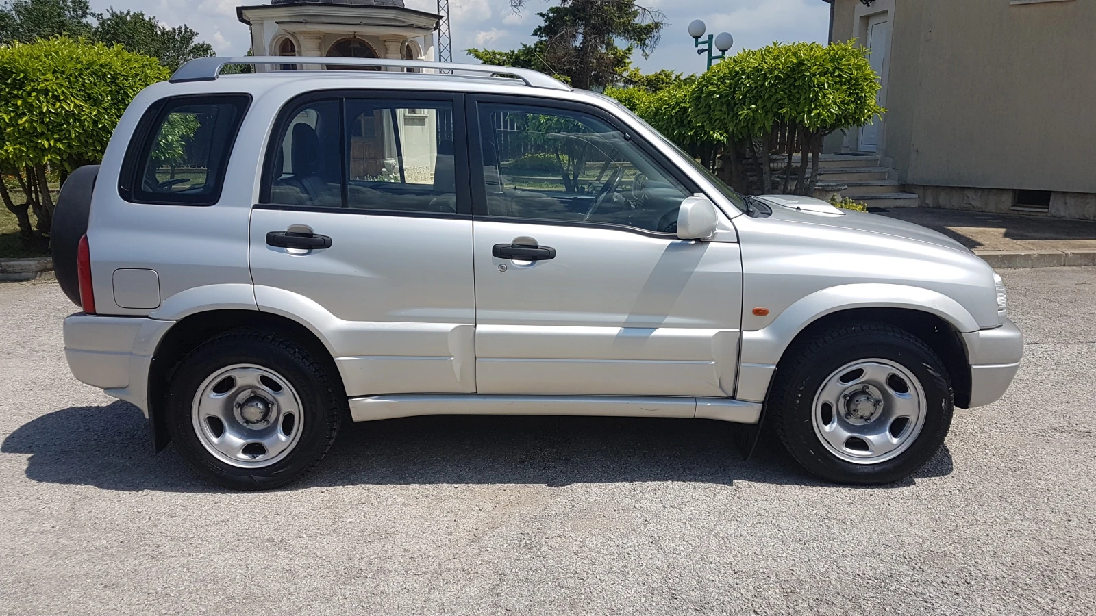 Suzuki Grand vitara 2.0HDI 109кс 4×4, снимка 5 - Автомобили и джипове - 54998768