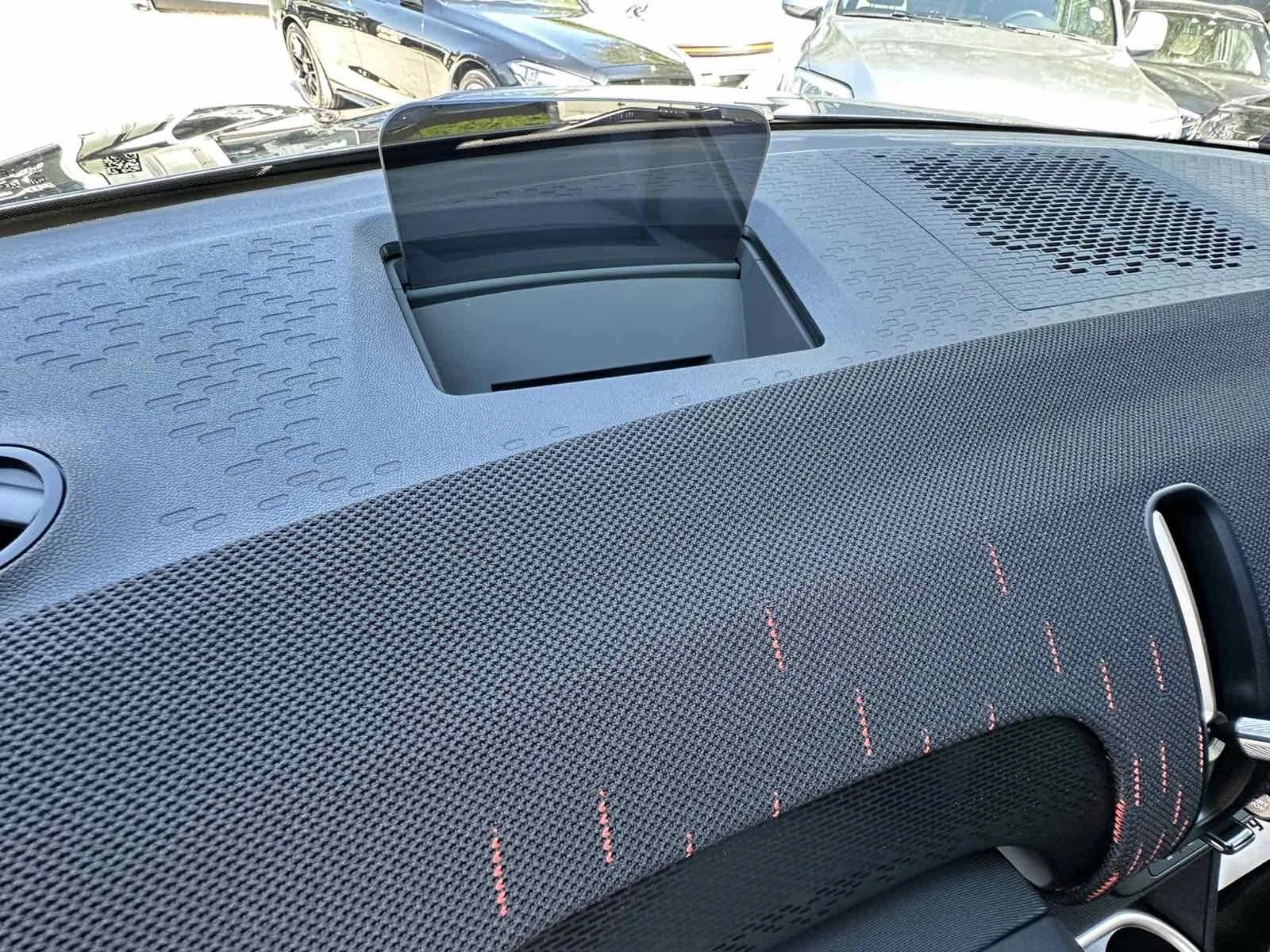Mini Countryman Е/HUD/ CAMERA/Paket JCWTrim, снимка 6 - Автомобили и джипове - 55050652