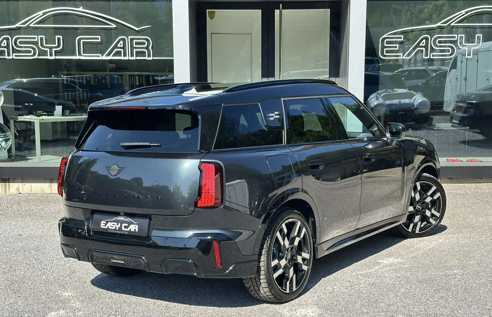 Mini Countryman Е/HUD/ CAMERA/Paket JCWTrim, снимка 3 - Автомобили и джипове - 55050652