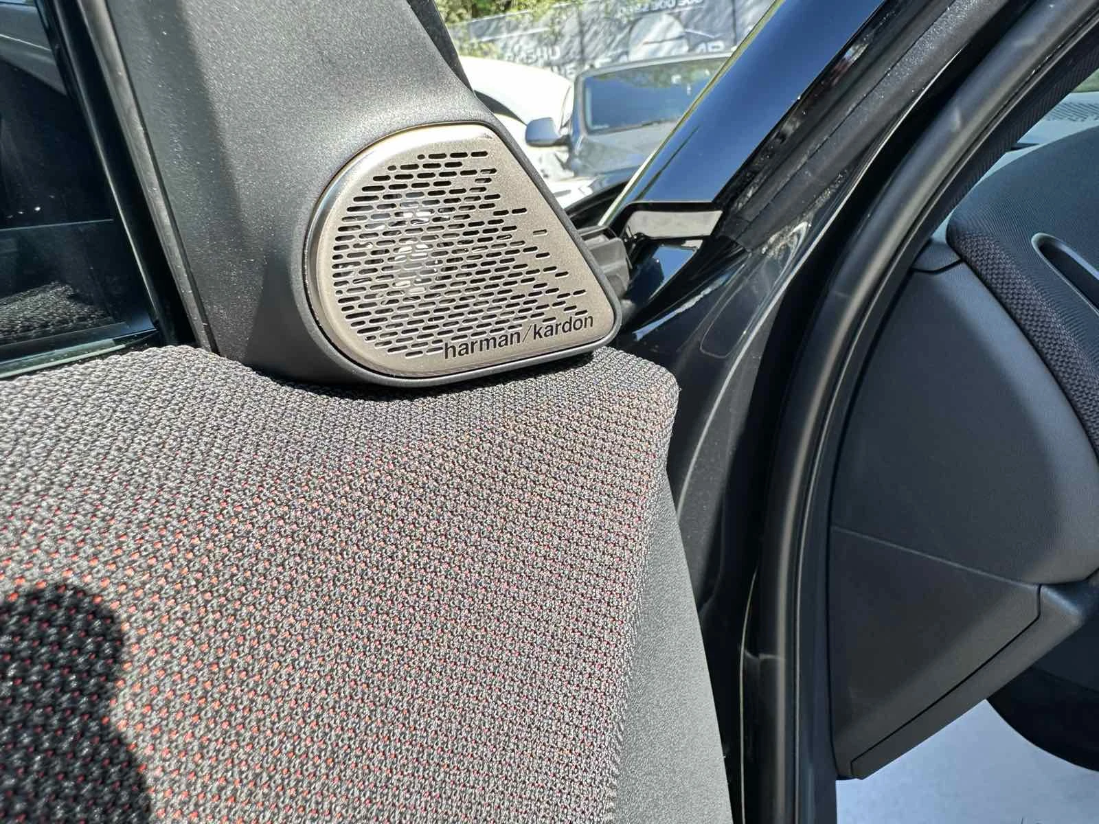 Mini Countryman Е/HUD/ CAMERA/Paket JCWTrim, снимка 5 - Автомобили и джипове - 55050652