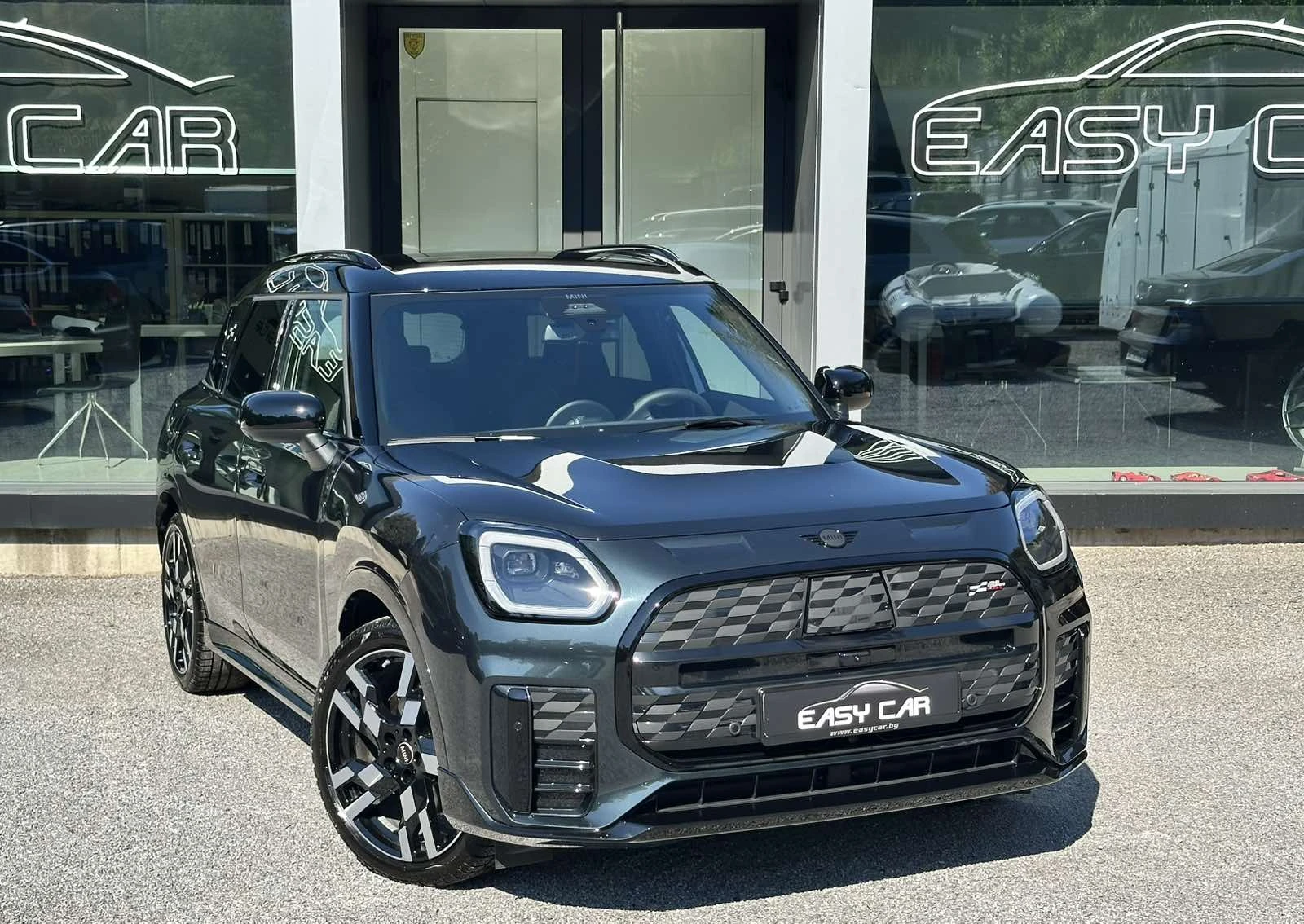 Mini Countryman Е/HUD/ CAMERA/Paket JCWTrim, снимка 2 - Автомобили и джипове - 55050652