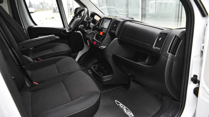 Opel Movano Edition Van 2.2 BlueHDI 140 L3H2 3, 5t, снимка 9 - Бусове и автобуси - 53524134