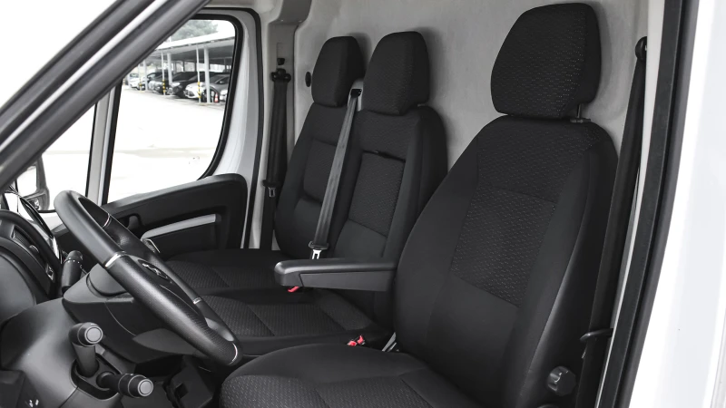 Opel Movano Edition Van 2.2 BlueHDI 140 L3H2 3, 5t, снимка 10 - Бусове и автобуси - 53524134