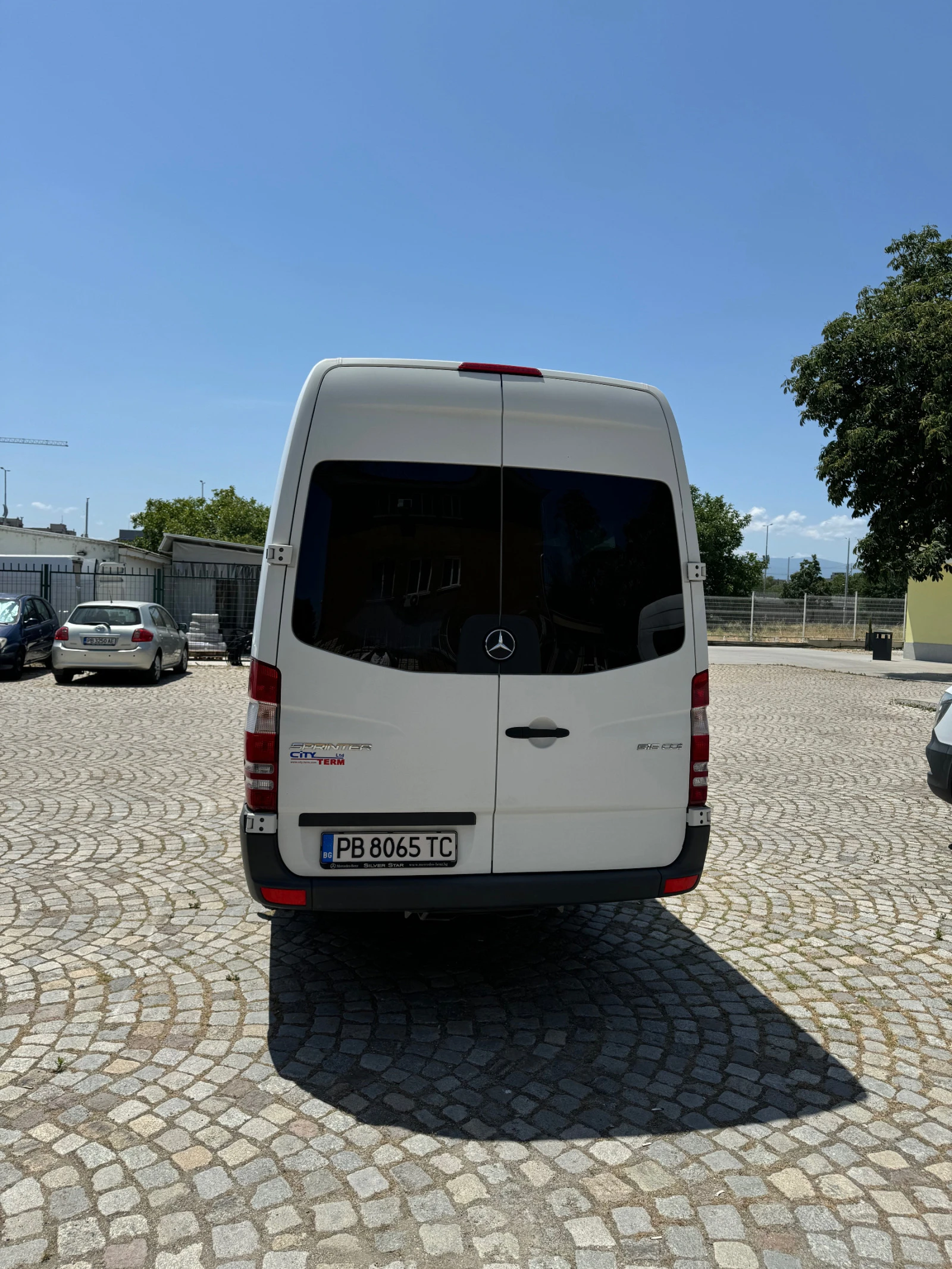 Mercedes-Benz Sprinter 516 CDI - изображение 4