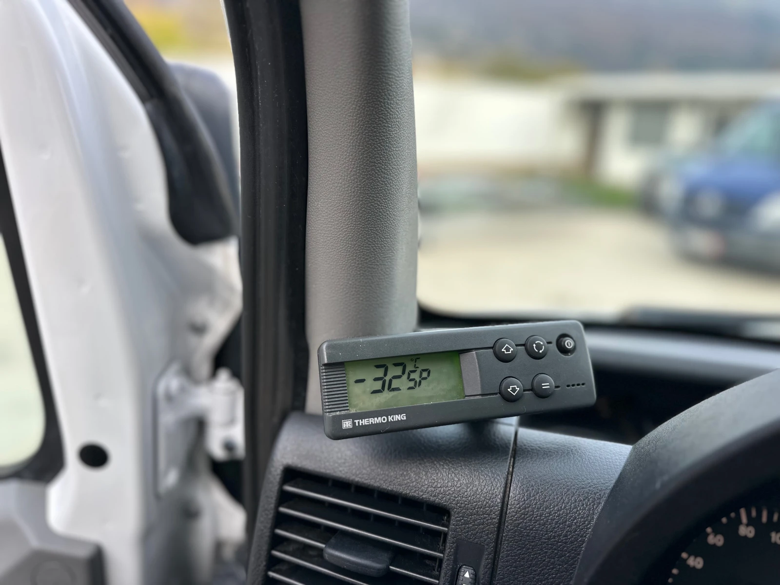 Mercedes-Benz Sprinter 319 !MAXI!EURO6!FULL! | Mobile.bg   12