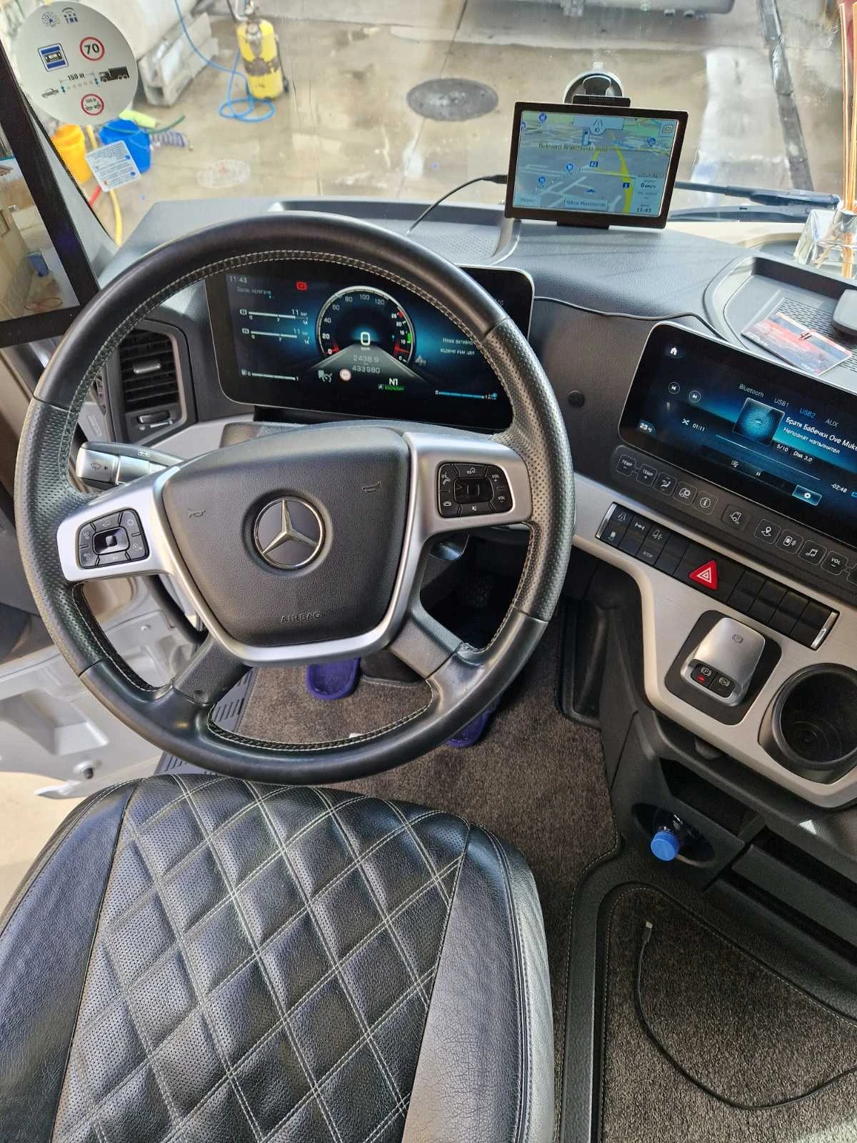 Mercedes-Benz Actros 1845, снимка 11 - Камиони - 54009328