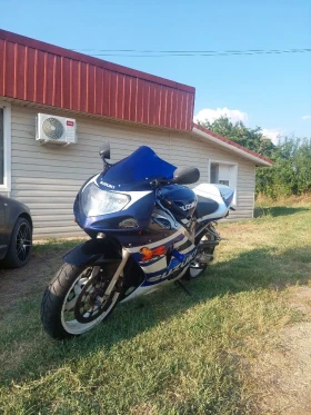 Обява за продажба на Suzuki Gsxr Gsxr 600 ~5 100 лв. - изображение 1