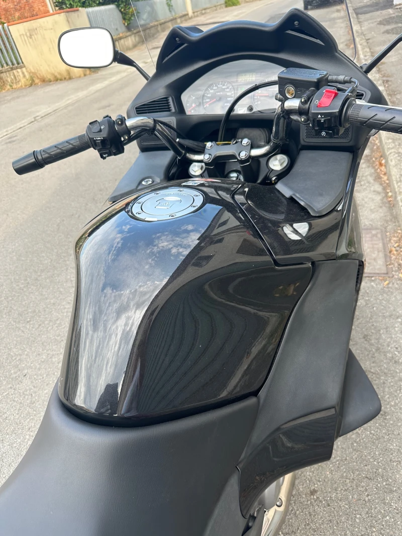 Honda Deauville NT700V 09.2011г., снимка 8 - Мотоциклети и мототехника - 51308597