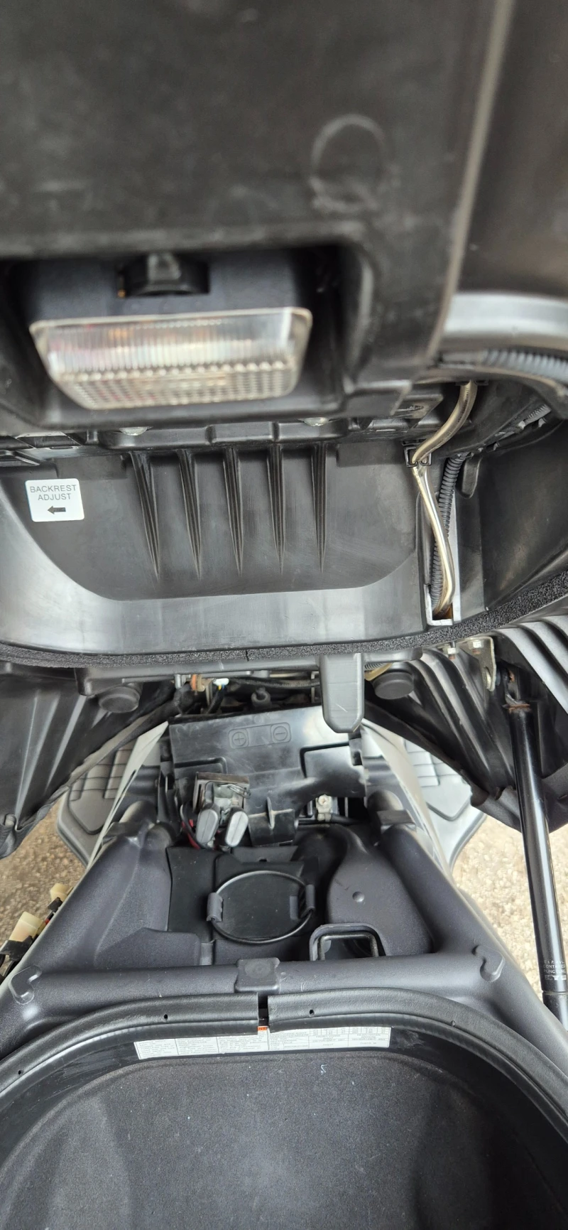 Suzuki Burgman Executive, снимка 9 - Мотоциклети и мототехника - 52622342