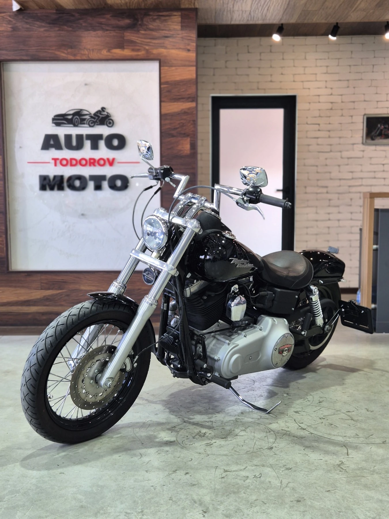 Harley-Davidson Dyna STREET BOB FXDB Нов внос от ШВЕЙЦАРИЯ!!!, снимка 3 - Мотоциклети и мототехника - 55596111