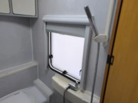 Каравана LMC Lord Ambassador , снимка 9