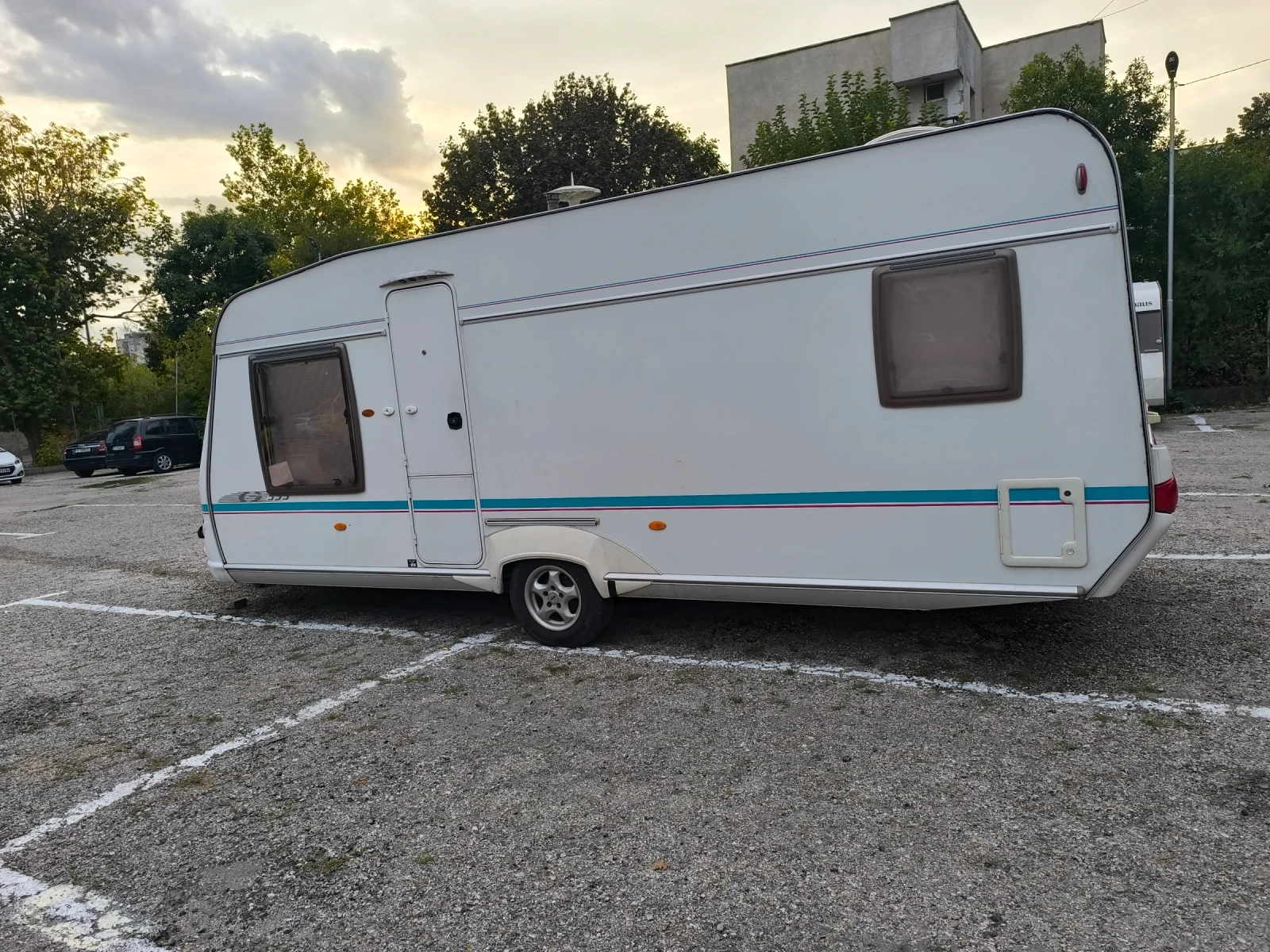 Каравана LMC Lord Ambassador  - изображение 2