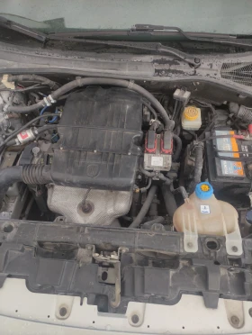 Fiat Punto 1.4 газ бензин , снимка 10
