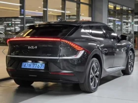 Kia EV6 Long Range 4WD Air - САМО 30% АВАНС, снимка 5