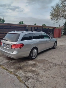 Mercedes-Benz E 220, снимка 3