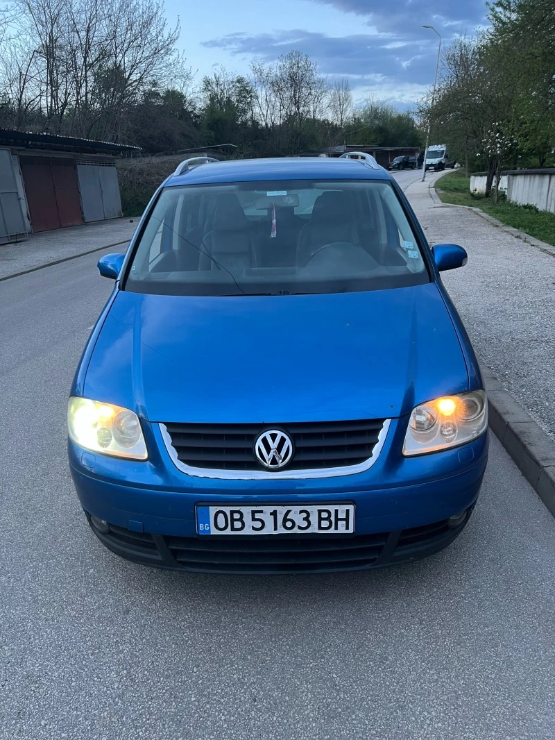 VW Touran, снимка 1 - Автомобили и джипове - 45082813