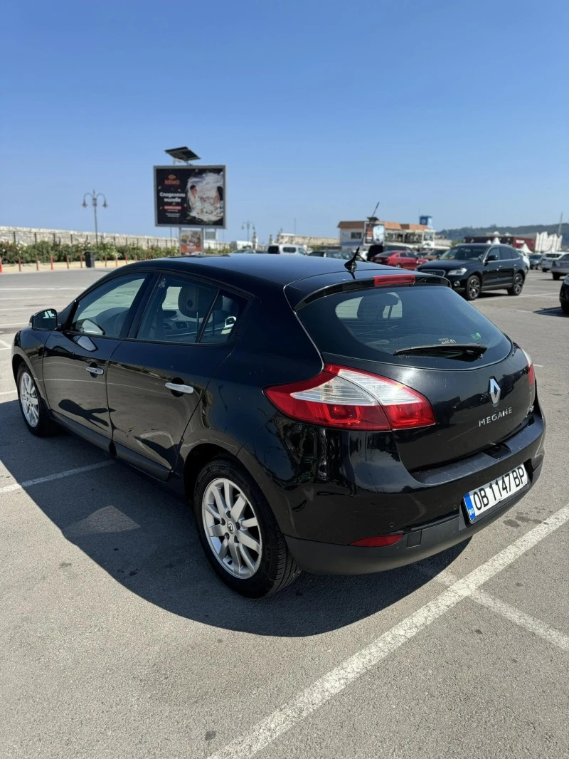 Renault Megane, снимка 5 - Автомобили и джипове - 46761600