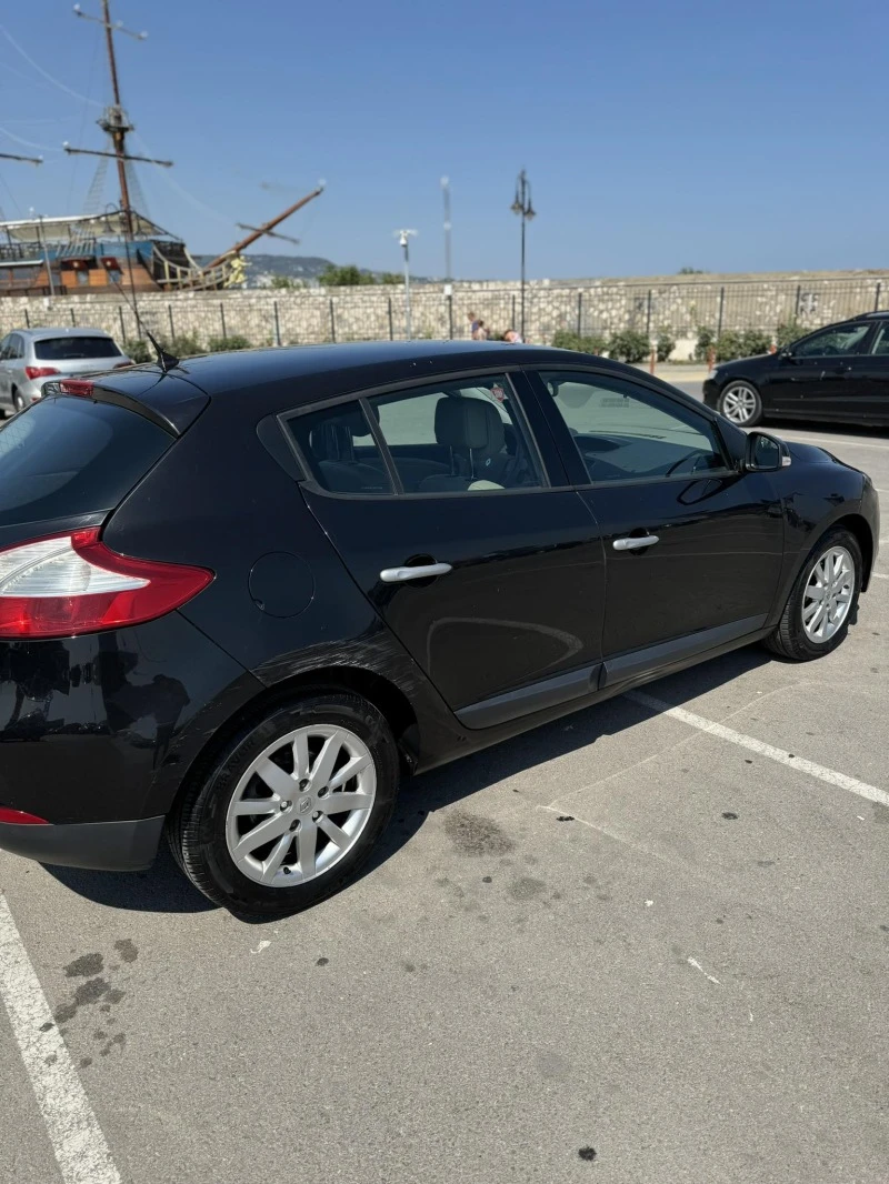 Renault Megane, снимка 4 - Автомобили и джипове - 46761600