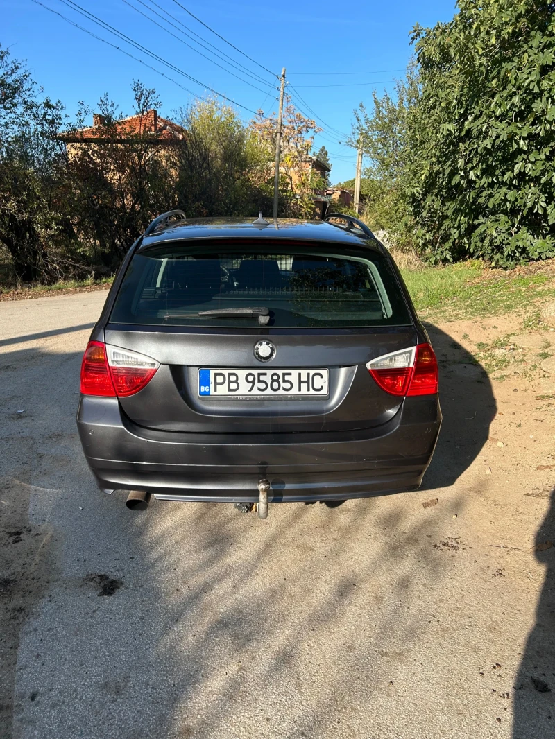 BMW 318, снимка 8 - Автомобили и джипове - 47650927