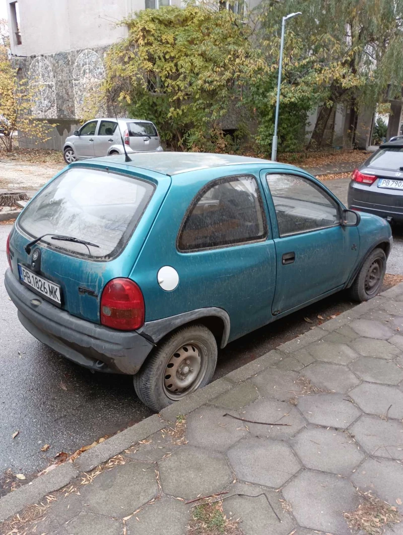 Opel Corsa B, снимка 4 - Автомобили и джипове - 47980087